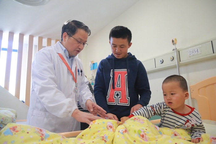 1512712387586112.jpg 王晓东_副本.jpg